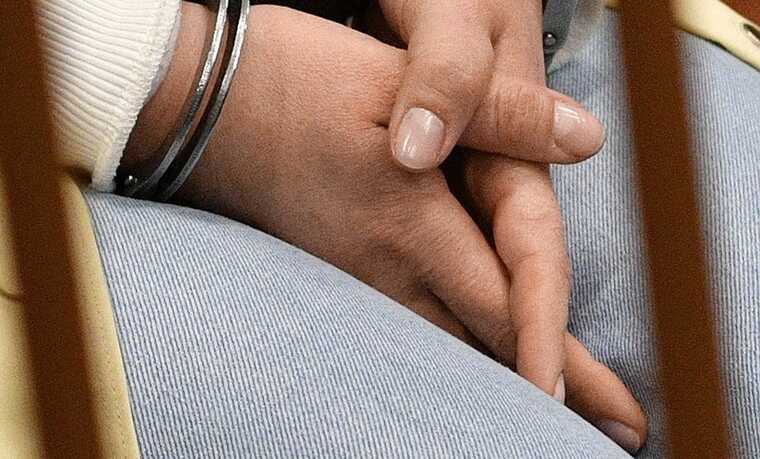 Руководитель почтового отделения в Ингушетии Радимхан Картоева получила 4,5 года колонии за участие в хищениях на 520 миллионов рублей