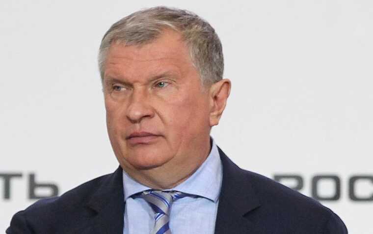 Близкие к Игорю Сечину азербайджанские бизнесмены занимаются теневой торговлей российской нефтью