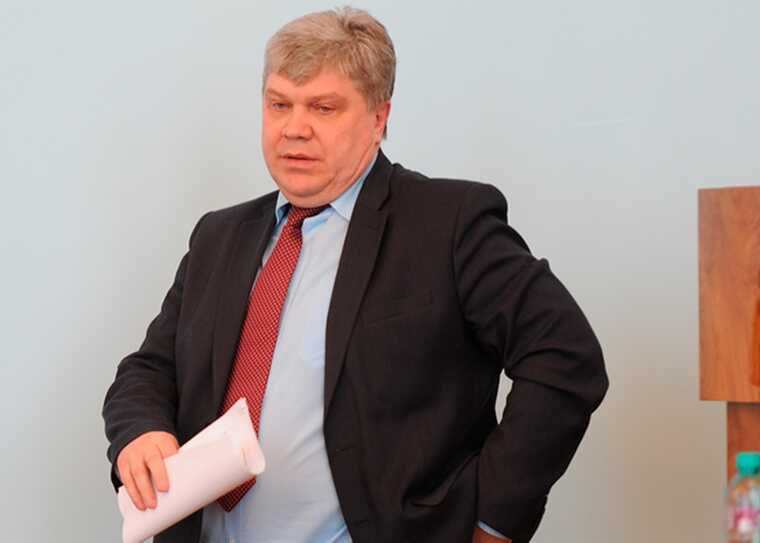 Четыре суда не спасли экс-главу Ашинского района Виктора Чистякова от колонии на 8 лет