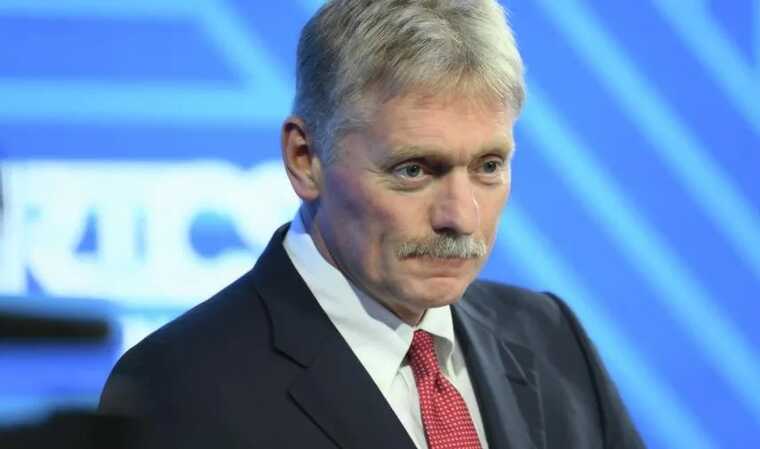 Песков сообщил, что Путин не исключает встречу с Зеленским
